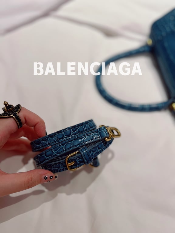 BALENCIAGA WOMEN'S HOURGLASS XS HANDBAG CROCODILE EMBOSSED IN FOREST BLUE 24CM