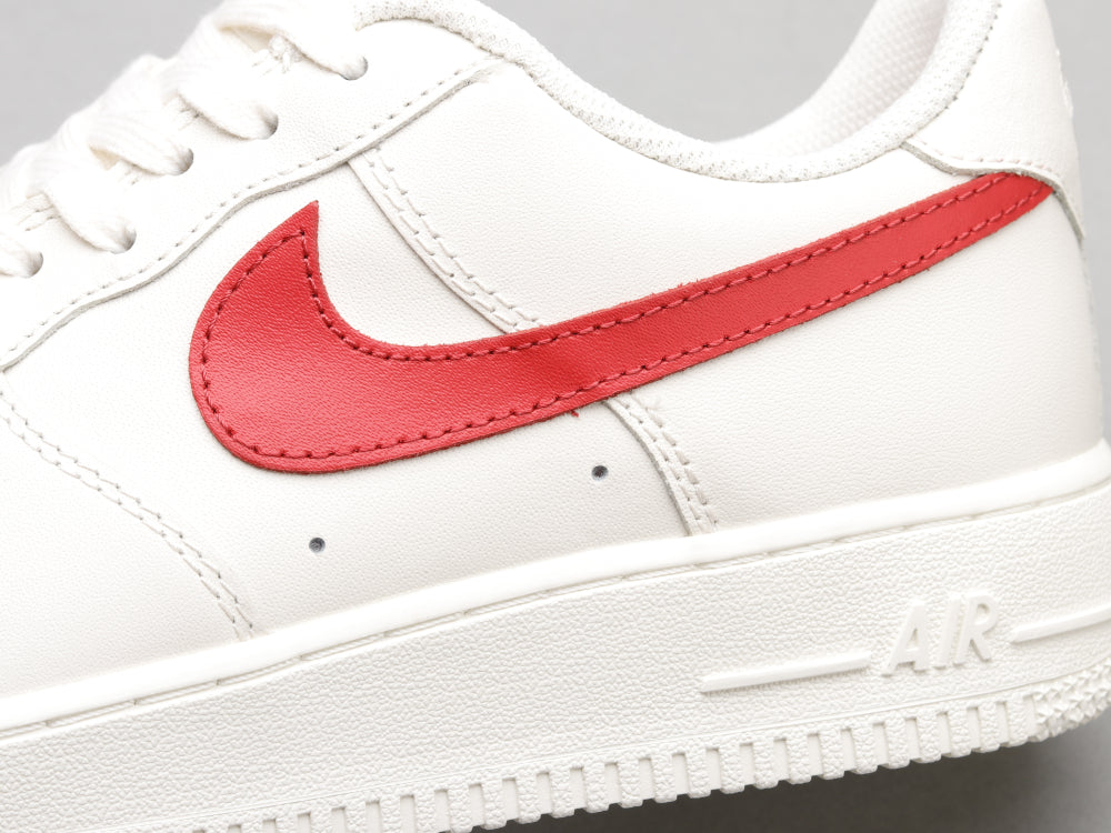 CN - AF1 retro white red low top