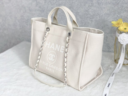 ChanelSmall Shopping Bag Silver Hardware Cream For Women, Women&#8217;s Handbags, Shoulder Bags 15.2in/39cm AS3257