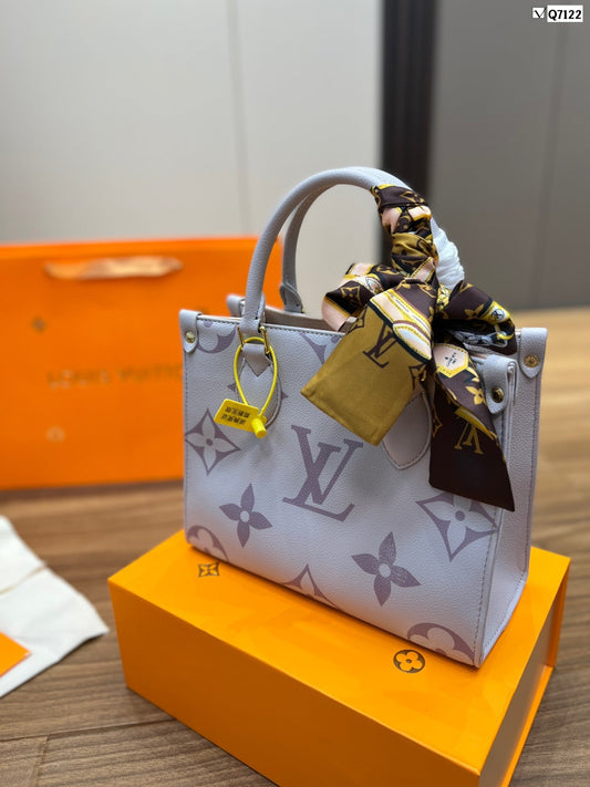 CN - New Collection Bags LUV 534