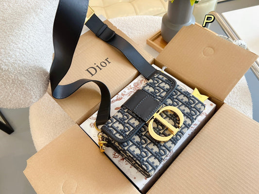 CN - New Collection Bags DIR 344