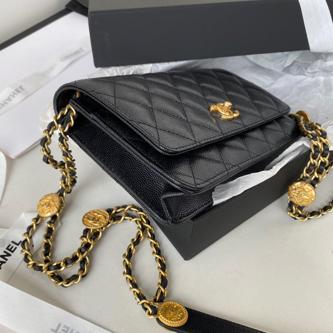 Chanel Clutch With Chain Gold Hardware Black For Women, Women&#8217;s Handbags, Shoulder Bags 7.1in/18cm AP2860