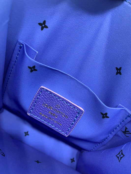 CN - New Collection Bags LUV 824