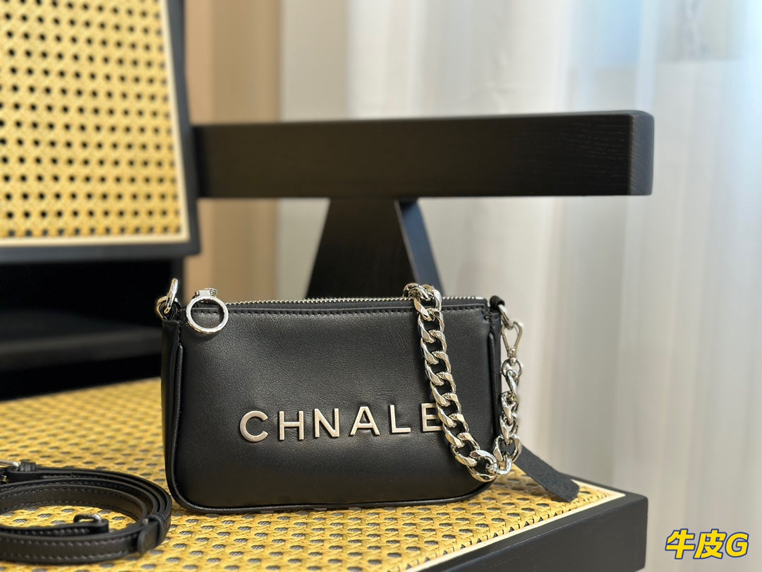 CN - New Collection Bags CHL 484