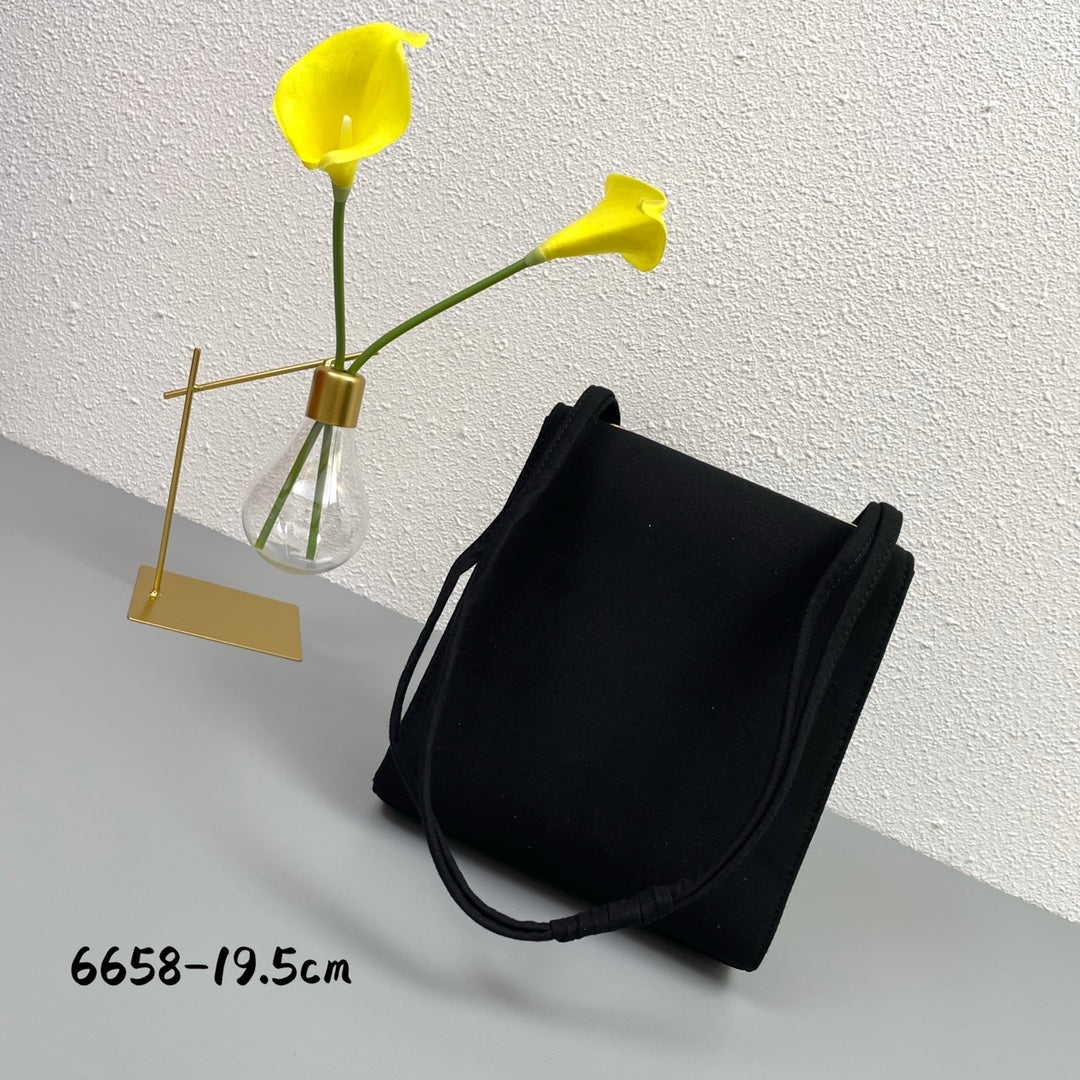 CN - New Collection Bags CHL 520