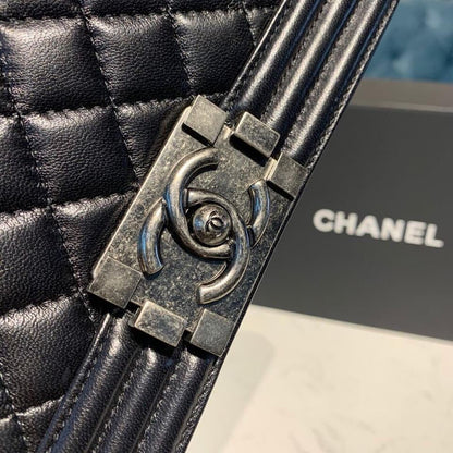 ChanelSmall Boy Handbag Silver Hardware Black For Women, Women&#8217;s Bags, Shoulder And Crossbody Bags 7.8in/20cm A67085