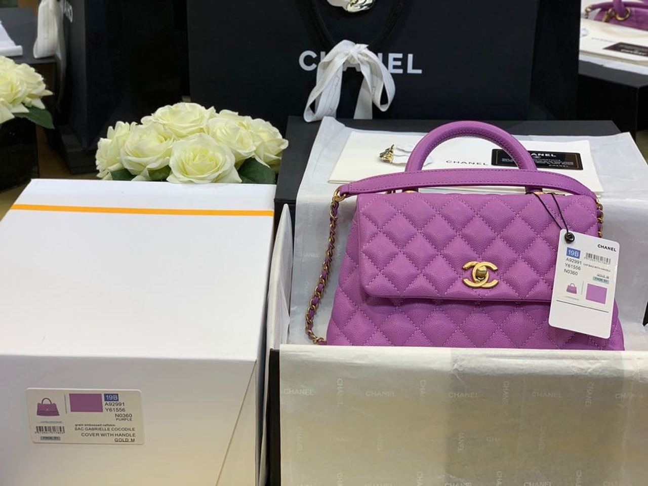 ChanelMedium Flap Bag With Top Handle Purple For Women, Women’s Handbags, Shoulder And Crossbody Bags 9in/23cm A92990