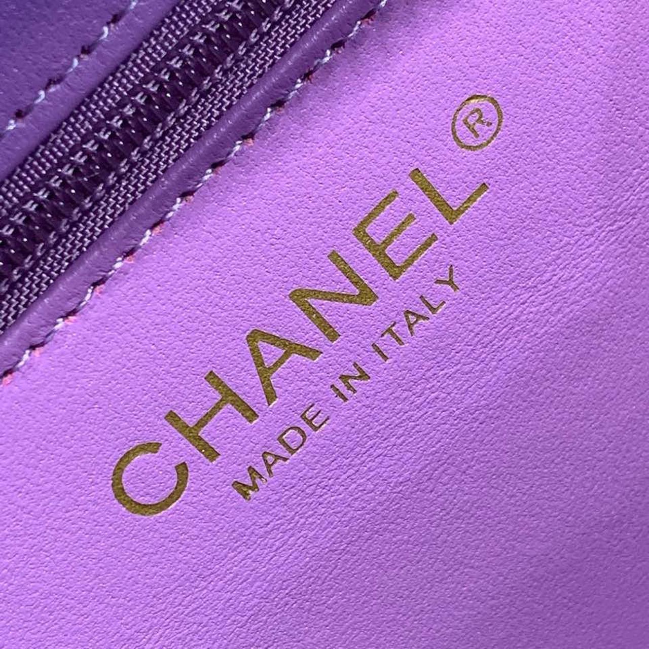 Chanel Filigree Vanity Case Bag 20cm Gold Toned Hardware Caviar Leather Spring/Summer Act 1 Collection, Purple