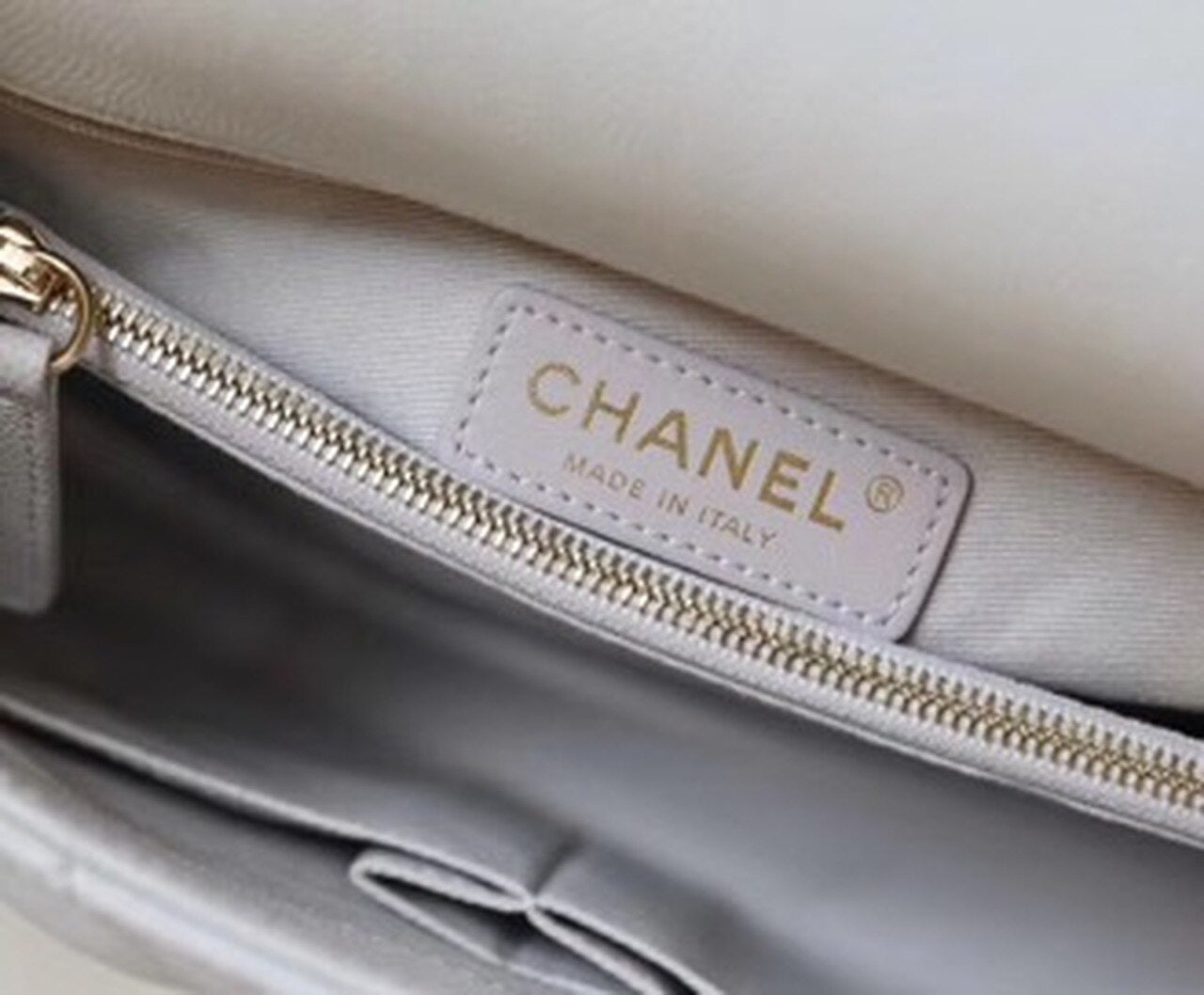 Chanel Coco With Top Handle Bag Gold Toned Hardware White For Women 11.4in/29cm