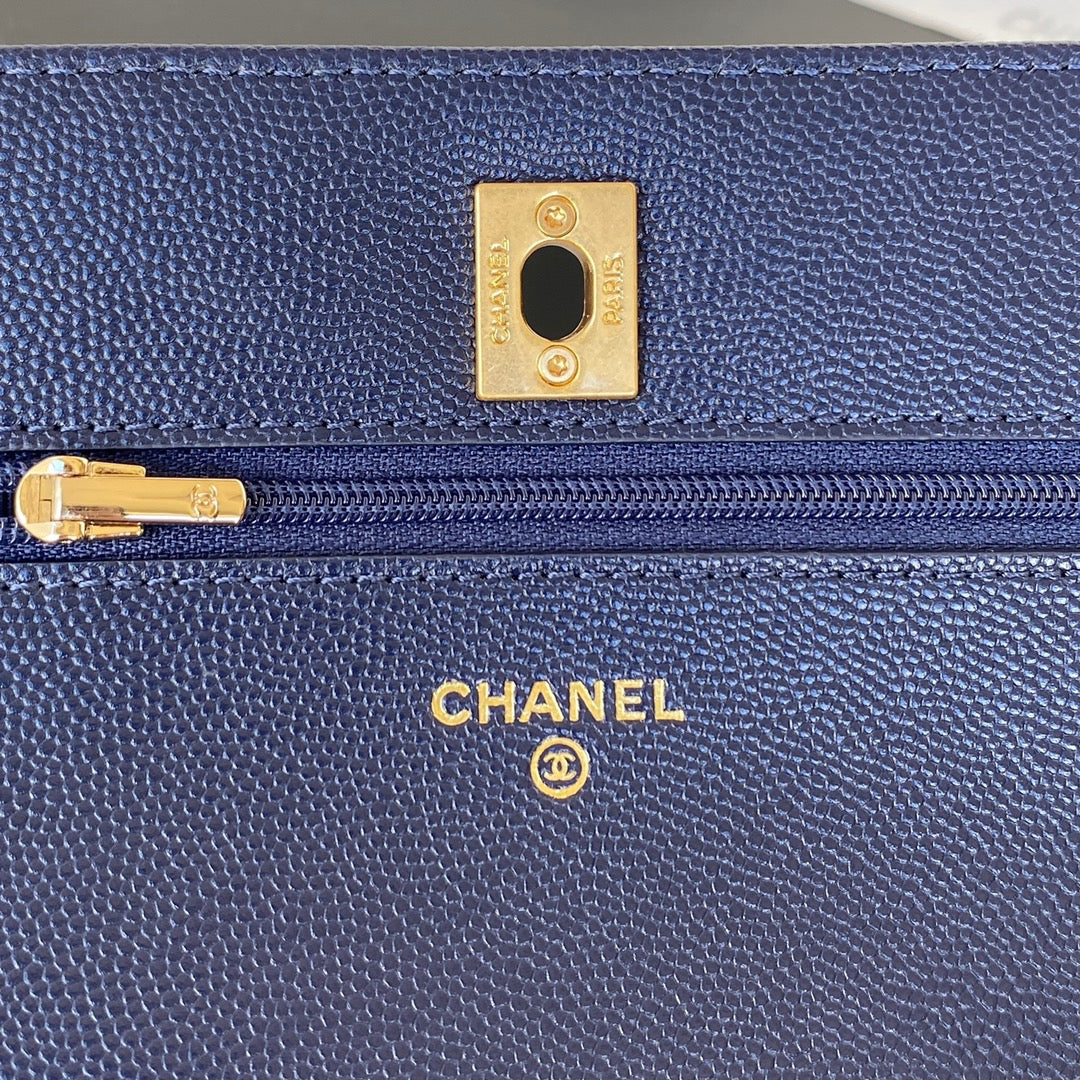 ChanelSmall Flap Bag Gold Hardware Navy Blue For Women, Women&#8217;s Handbags, Shoulder Bags 7.5in/19cm AP2840