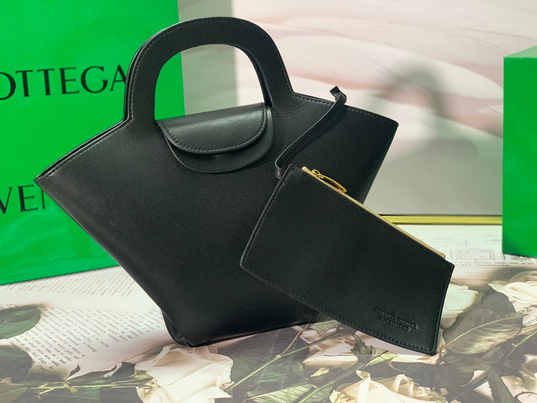 BV Handle Bag Black, For Women, Women’s Bags 12.6in/32cm