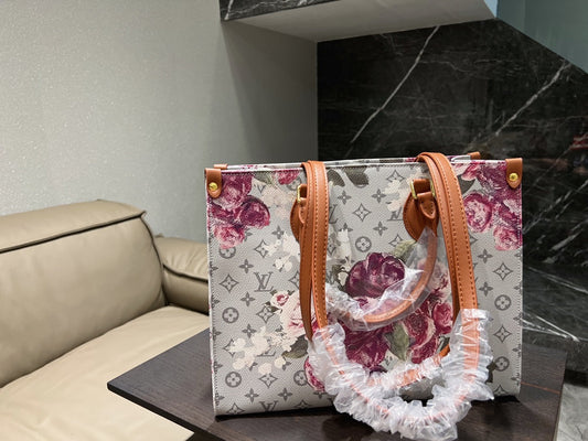 CN - New Collection Bags LUV 555