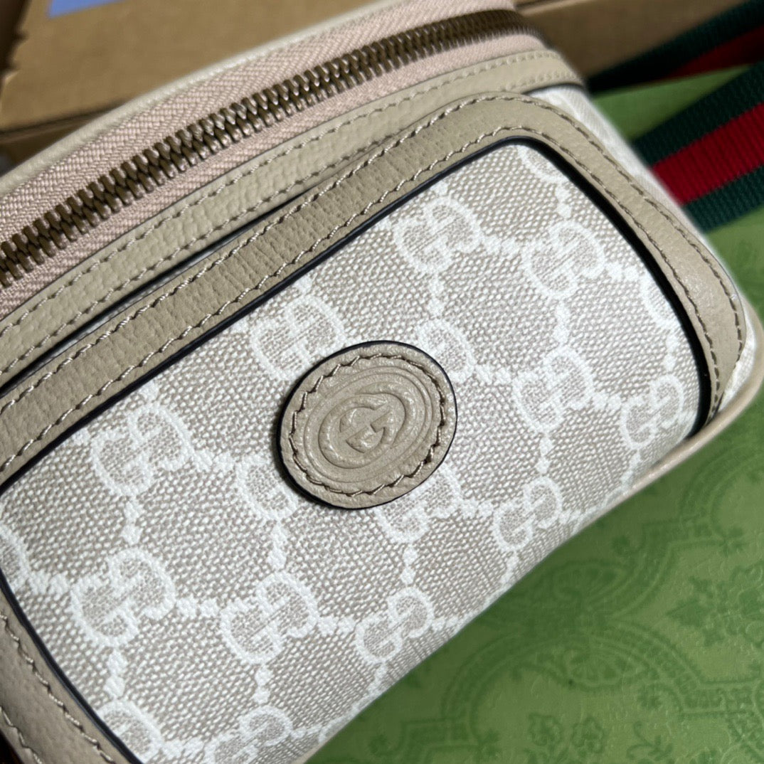 gg Belt Bag With Interlocking G Beige And White gg Sumpreme Canvas For Women  9in/23cm gg 682933 UULCT 9682