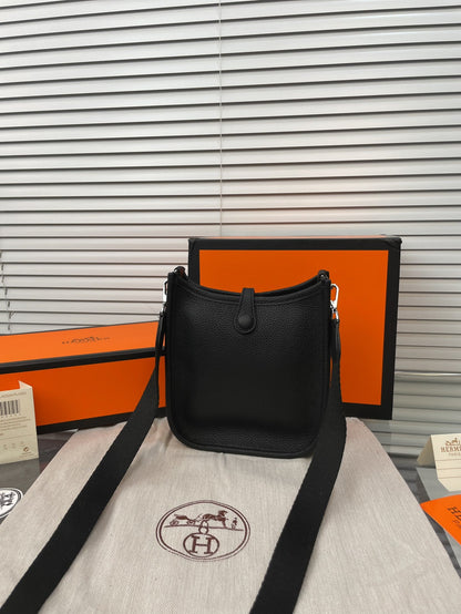 CN - New Collection Bags HM 144