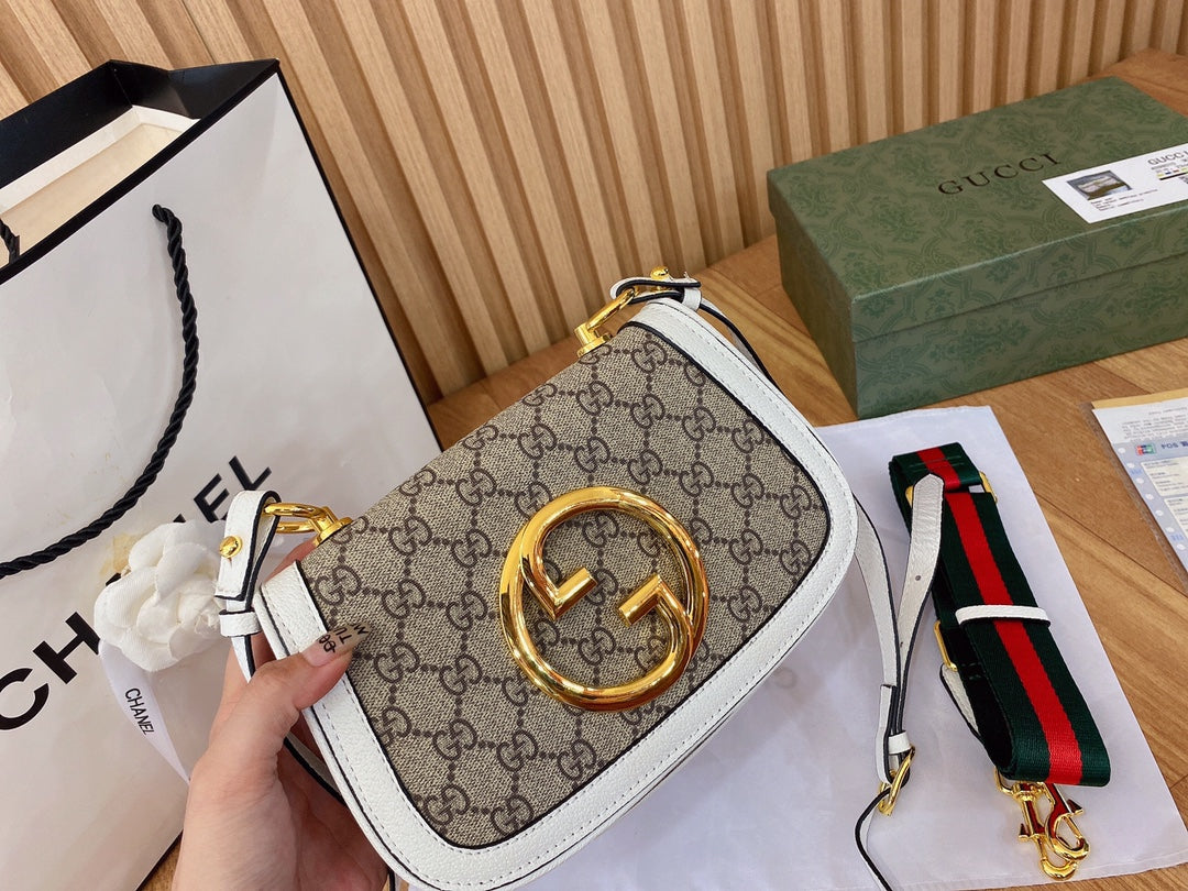 CN - New Collection Bags GCI 377