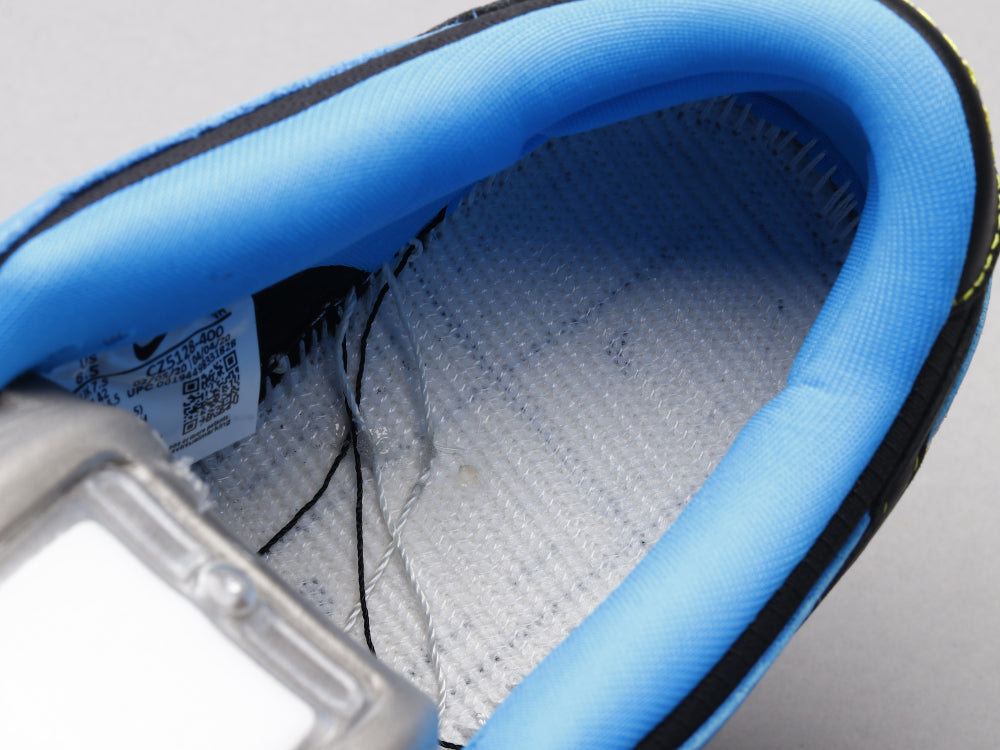 CN - NKE Instant SkateBoards Co-branded Puppy Pirates