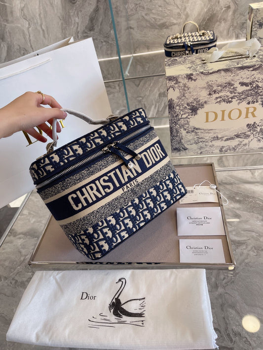 CN - New Collection Bags DIR 214