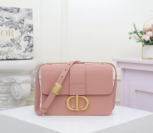 CN - New Collection Bags DIR 152