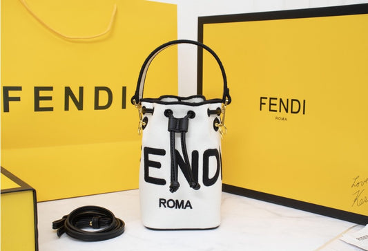 CN - New Collection Bags FEI 050