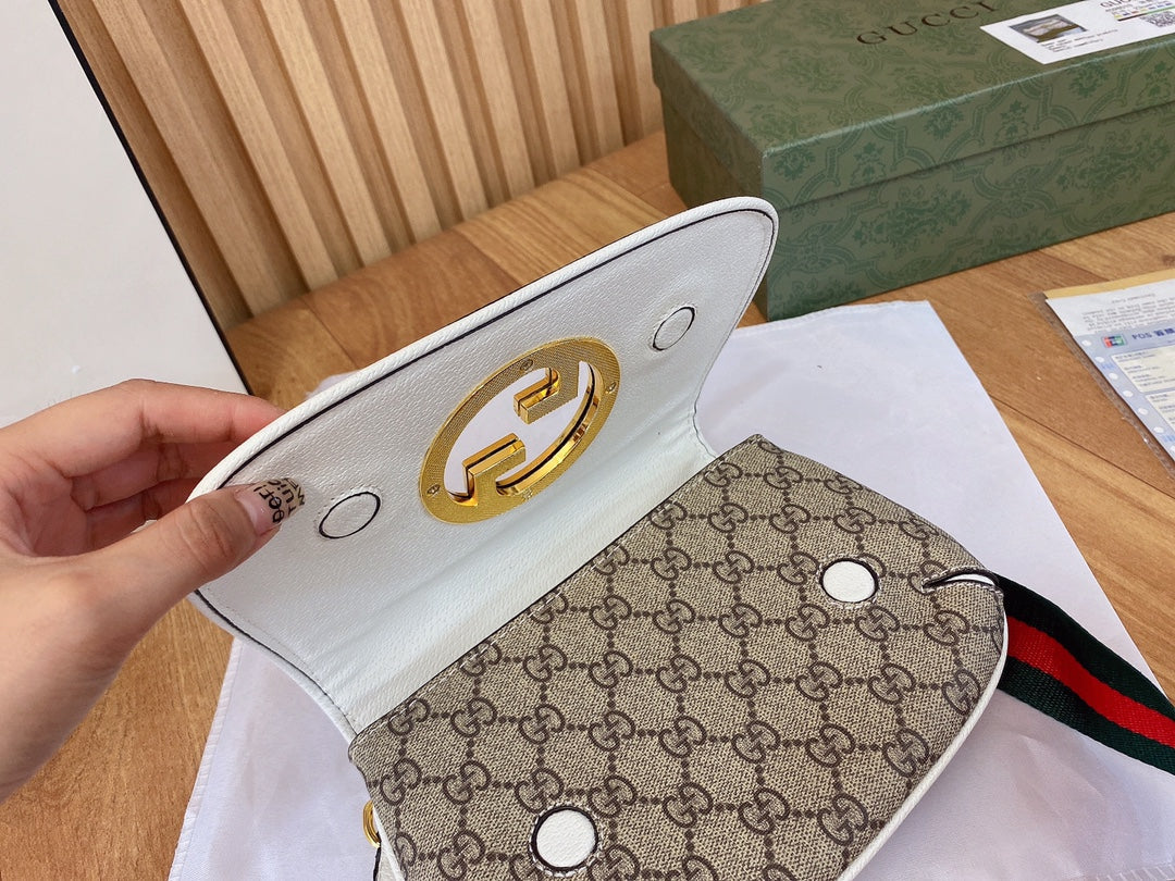 CN - New Collection Bags GCI 377