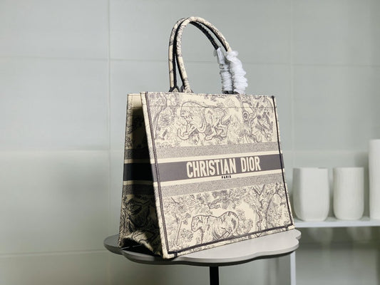 CN - New Collection Bags DIR 128