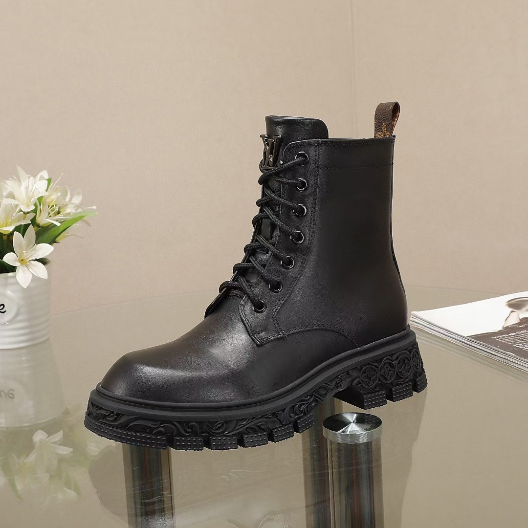 New Collection  LUV BOOTS 003