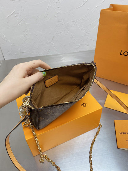 CN - New Collection Bags LUV 080