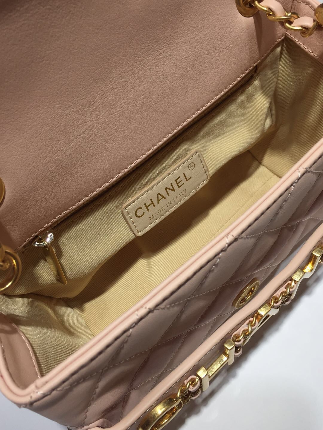 ChanelFront Logo Small Flap Bag Gold Hardware Creme For Women, Women&#8217;s Handbags, Shoulder Bags 8.2in/21cm AS1490