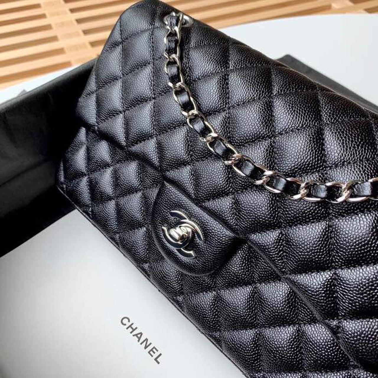 Chanel Classic Handbag Silver Hardware Black For Women, Women&#8217;s Bags, Shoulder And Crossbody Bags 10.2in/26cm A01112