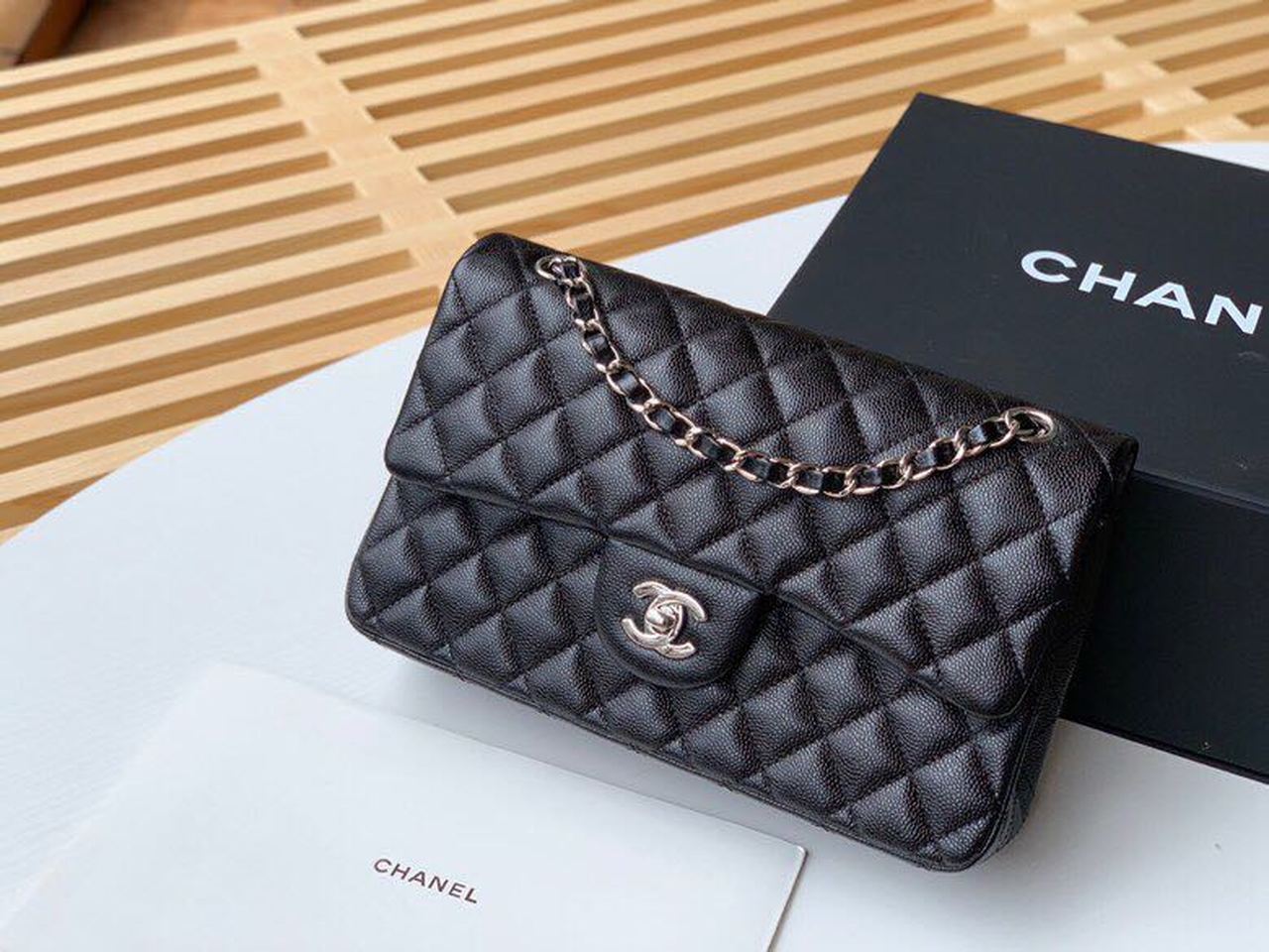 Chanel Classic Handbag Silver Hardware Black For Women, Women&#8217;s Bags, Shoulder And Crossbody Bags 10.2in/26cm A01112