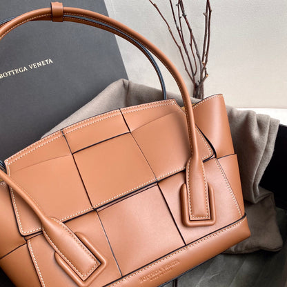 BV Arco Bag For Women 12in/33cm In Brown