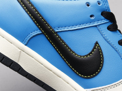 CN - NKE Instant SkateBoards Co-branded Puppy Pirates