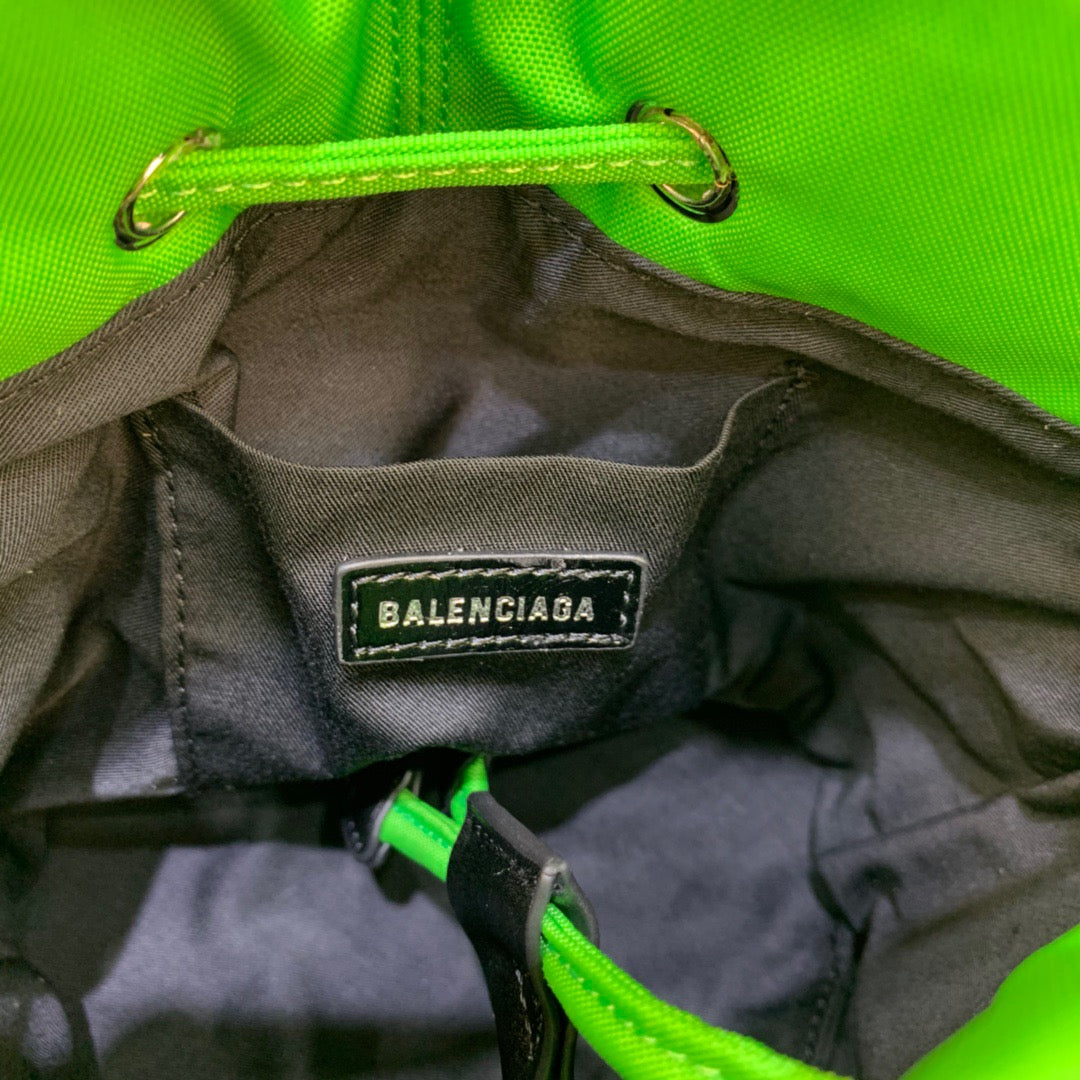 Balen Le Cagole Medium Bucket Bag In Green, For Women,  Bags 11.8in/30cm