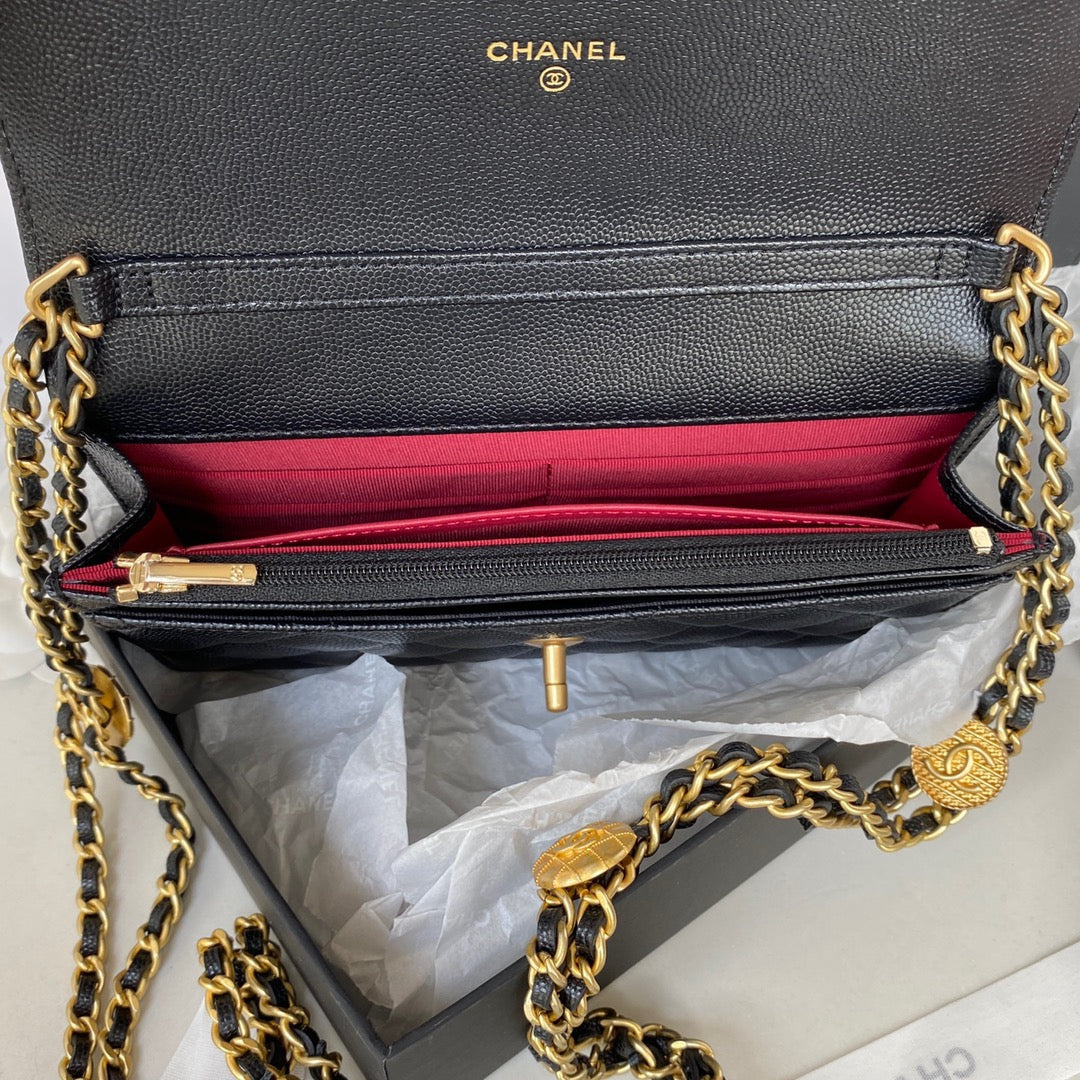 Chanel Clutch With Chain Gold Hardware Black For Women, Women&#8217;s Handbags, Shoulder Bags 7.1in/18cm AP2860