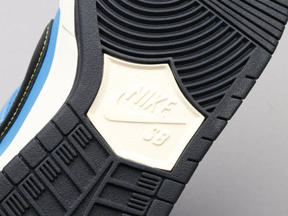 CN - NKE Instant SkateBoards Co-branded Puppy Pirates