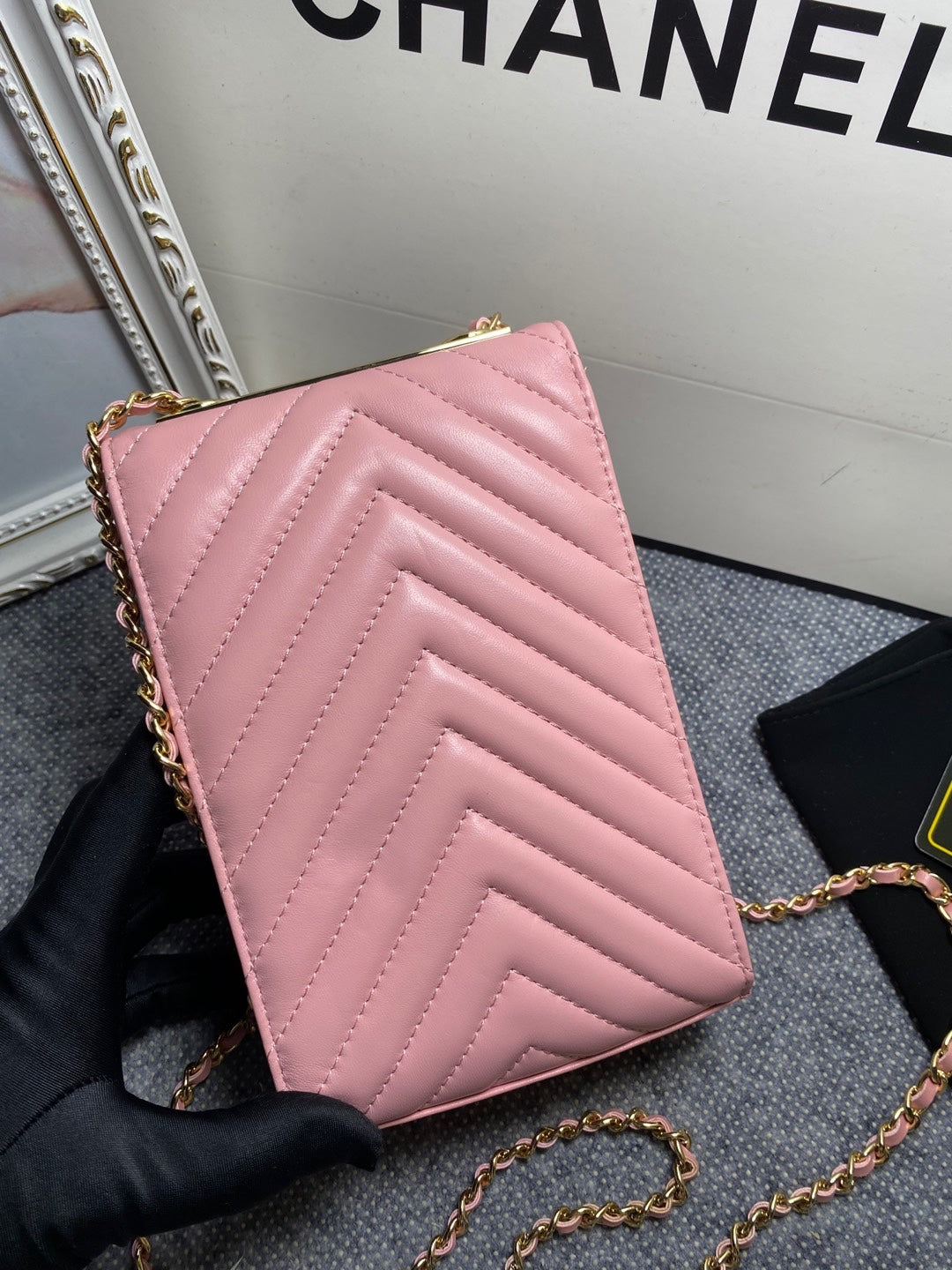 CHL Chevron Trendy CHL Phone PiNike Bag For Women 18cm/7in