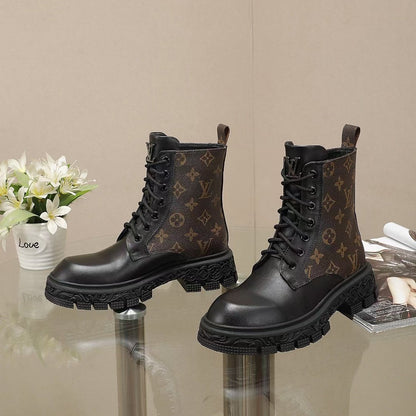 New Collection  LUV BOOTS 004