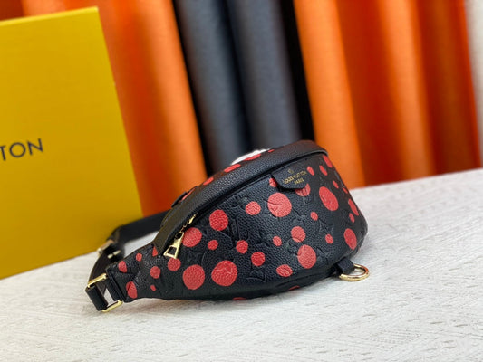 CN - New Collection Bags LUV 831