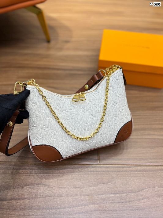 CN - New Collection Bags LUV 538