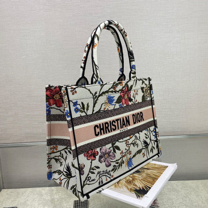 DI Medium Book Tote Bag By Maria Grazia Chiuri For Women 14in/36cm CD