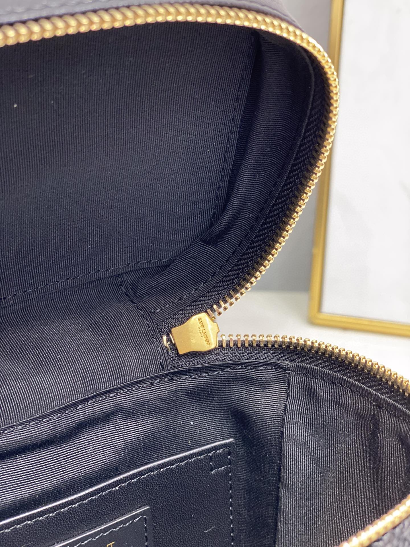 YSSL 80’s Vanity Bag In Carré-Quilted Grain De Poudre Black For Women 6.4in/16.5cm YSL 649779DME271000