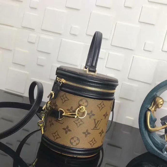 CN - New Collection Bags LUV 277