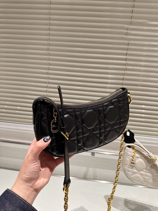 CN - New Collection Bags DIR 373