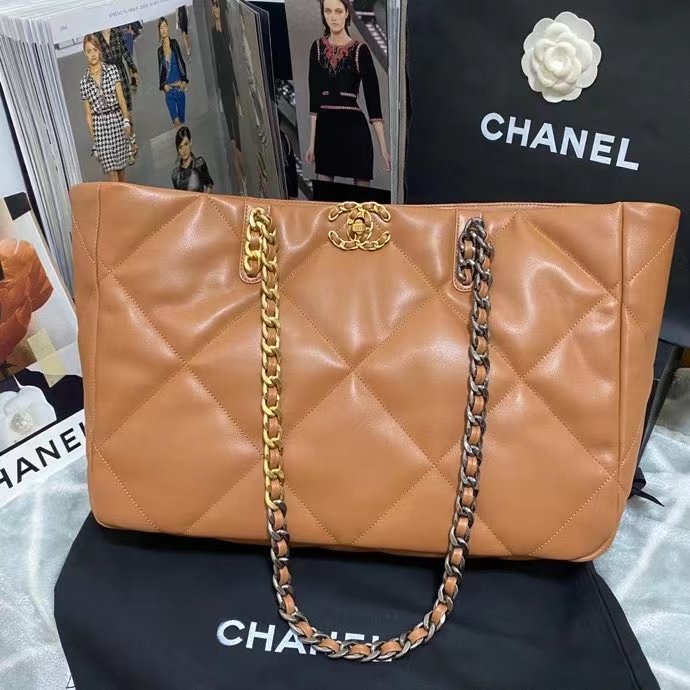 ChanelShopping ChanelBag 19 Brown For Women, Women&#8217;s Bags 16in/41cm