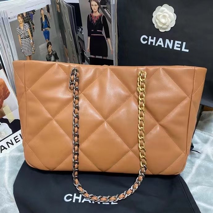 ChanelShopping ChanelBag 19 Brown For Women, Women&#8217;s Bags 16in/41cm